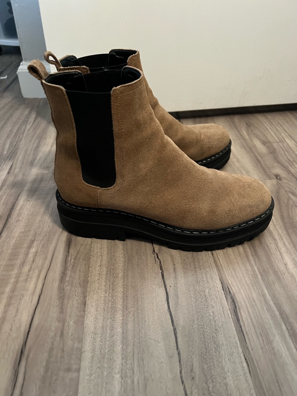 Marc Fisher Tan Suede Chelsea Lug Sole Boots
